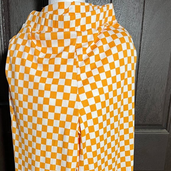 Gigi Sleeveless Ribbed Playsuit in Sunshine - Picture 5 of 6